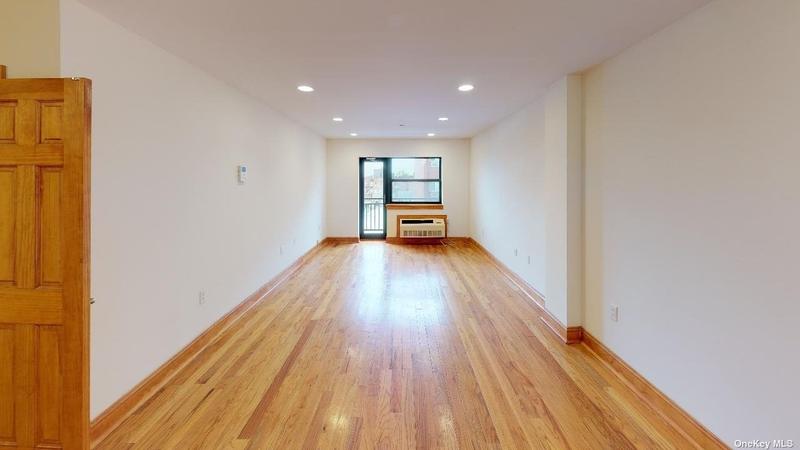 nd Avenue, Unit 4E for Rent