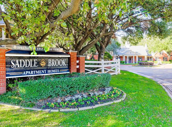 Saddlebrook Apartments - 5353 Keller Springs Rd - Dallas, TX Apartments for Rent