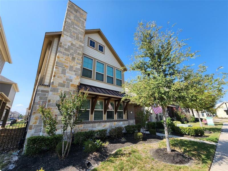 18211 Lake Eagle Dr, Cypress, TX 77433 for Sale