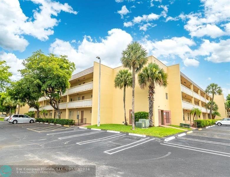 5980 Northwest 64th Avenue, Unit 309, Tamarac, FL 33319 for Sale