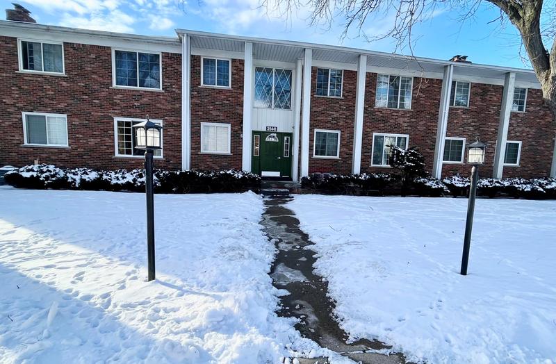 39441 Van person Ave #203, Sterling Heights, MI 48313 - MLS 24004896 for Rent