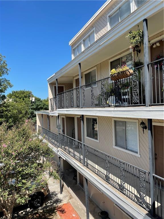 1010 W 23 St #12, Austin, TX 78705 for Rent