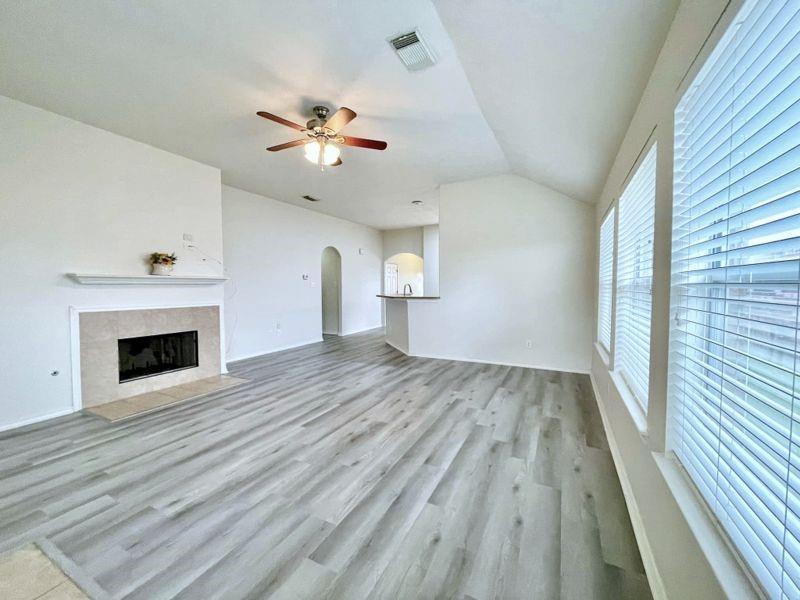 6902 Stoneyvale Dr, Houston, TX 77083 for Rent