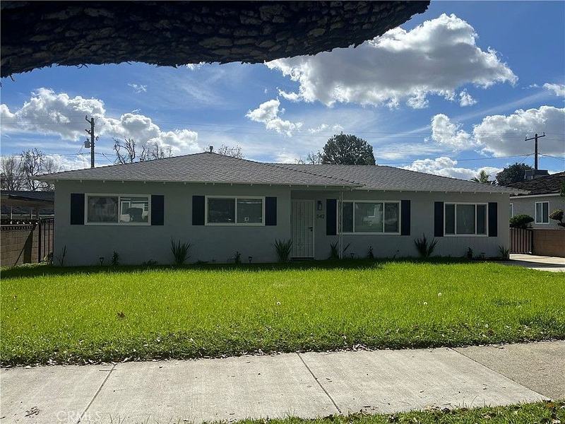 4/2 for rent in Ontario, CA #542 E 4th St