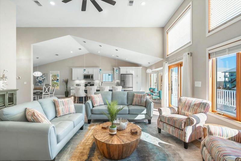 222 LE STARBOARD DR, Pensacola Beach, FL 32561 Single Family Residence For Sale  MLS# 939497 for Rent