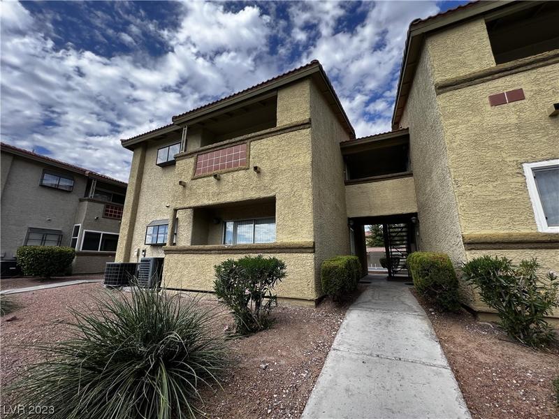 7200 West Pirates Cove Road, Unit 1049, Las Vegas, NV 89145 for Rent