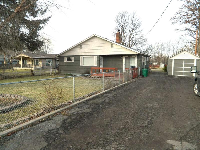3206 Summers Lane, Klamath Falls, OR 97603  624411068 for Sale