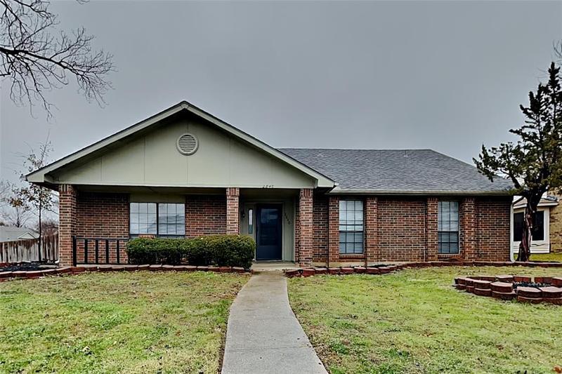 2840 Stratford Ln, Flower Mound, TX 75028 for Sale