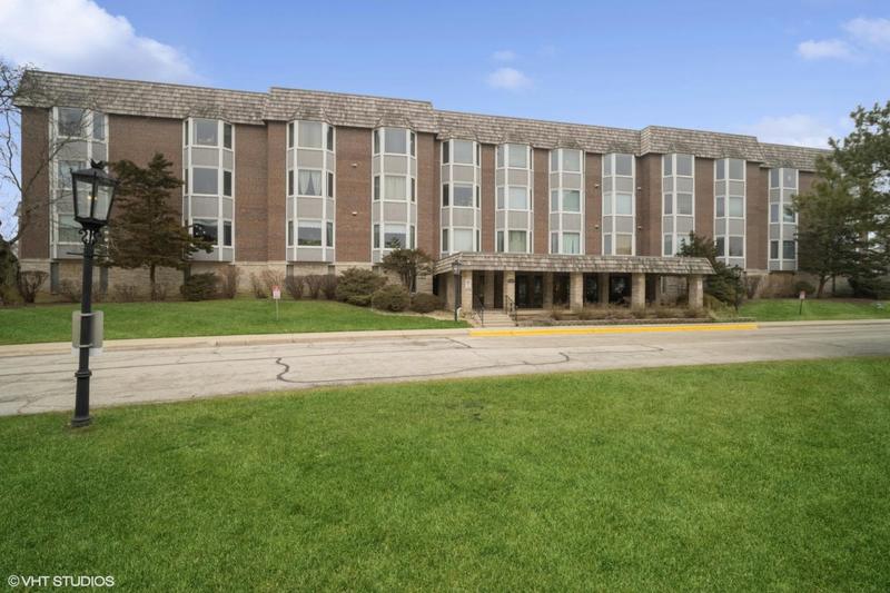 2500 ARCHBURY LN APT 3D, Park Ridge, IL 60068 Condominium For Sale  MLS# 11977888