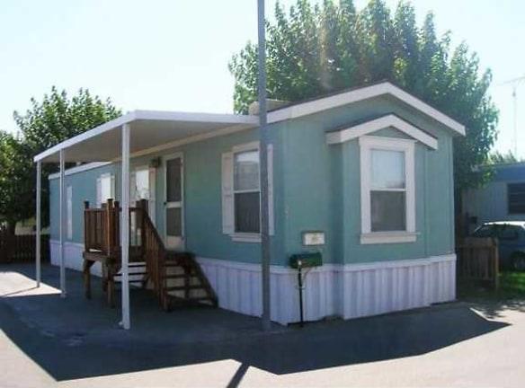 Shady Grove Manufactured Home Community - 555 Moffat Boulevard - Manteca, CA Apartments for Rent