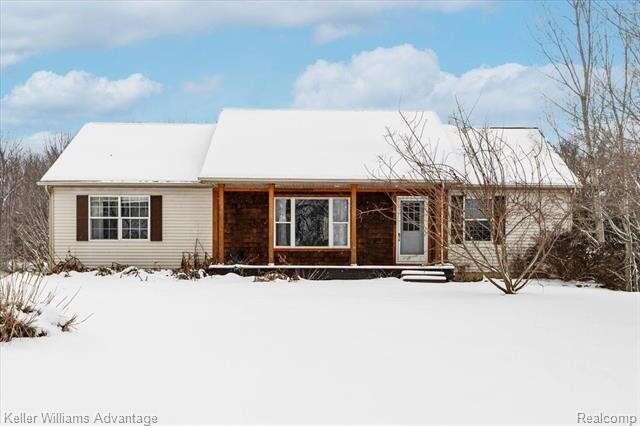 5367 E M 36, Stockbridge, MI 49285  624391972 for Sale
