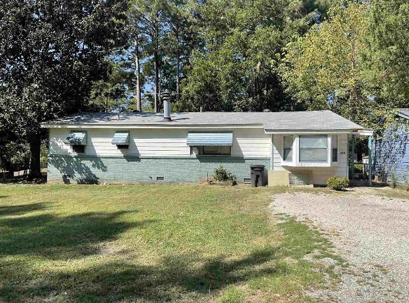 200 Laurel St - Jacksonville, AR 72076 - Home For Rent