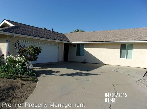 919 W Oak Ave - Lompoc, CA 93436 - Home For Rent