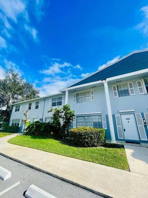 8020 SW 17th Pl #3-5, Davie, FL 33324 - MLS A11493636 for Sale