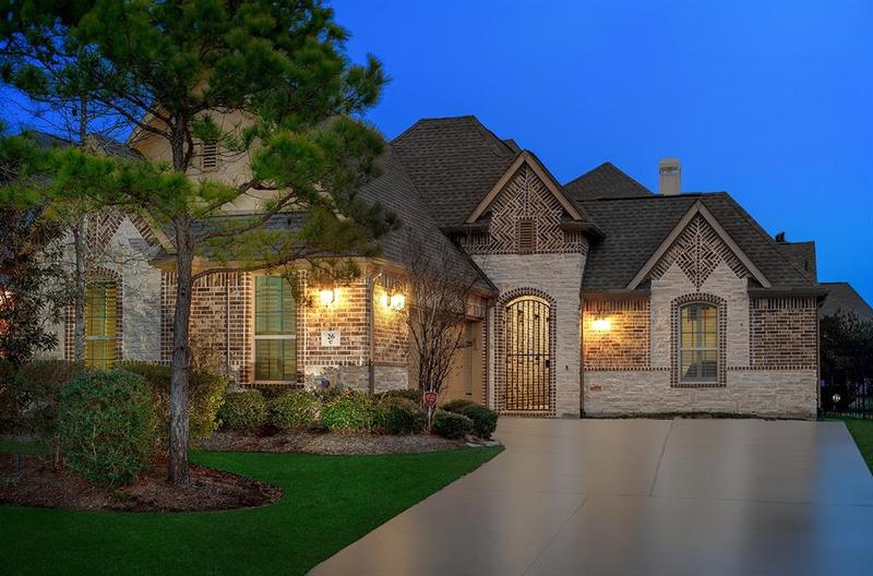26 Overland Heath Dr, The Woodlands, TX 77375 for Sale