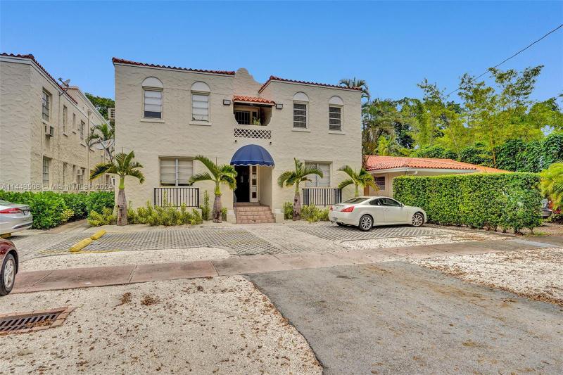 931 Catalonia Avenue, Unit 1, Coral Gables, FL 33134 for Rent