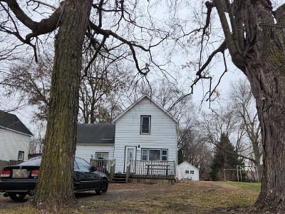 7th St NW for Sale