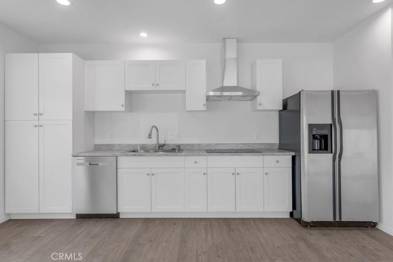 7756 Mason Avenue, Winnetka, CA 91306 for Rent