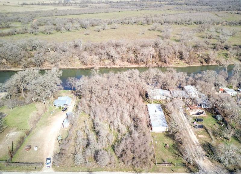 198 River Front Dr, Cedar Creek, TX 78612 - MLS 4534482 for Sale