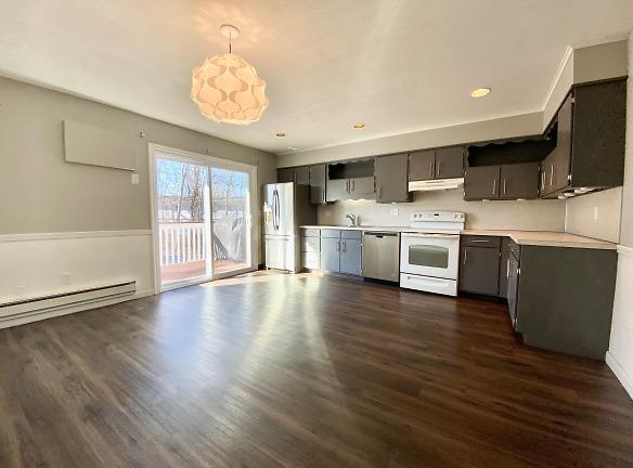 91 Fairwood Ave unit 3 - Waterbury, CT 06705 - Home For Rent