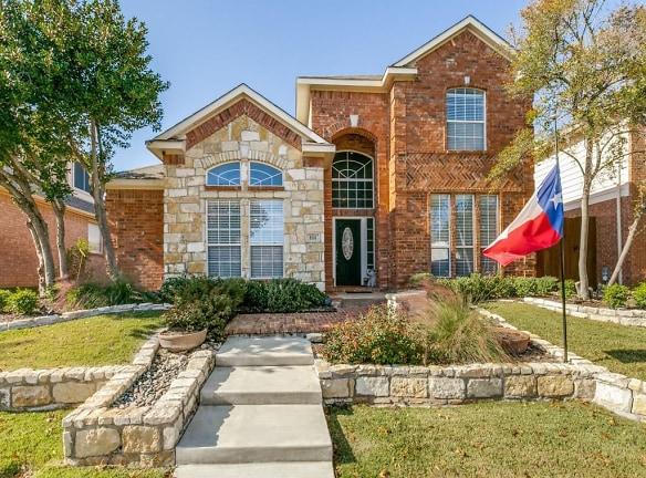 804 Summit Pointe - Lewisville, TX 75077 - Home For Rent