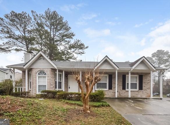6142 Marbut Farms Chase - Lithonia, GA 30058 - Home For Rent
