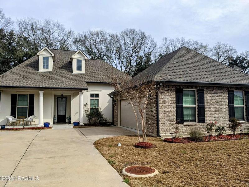 131 Bowen Lane, Broussard, LA 70518  623904709 for Rent