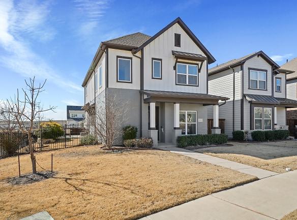 13717 Parkline Wy - Aledo, TX 76008 - Home For Rent