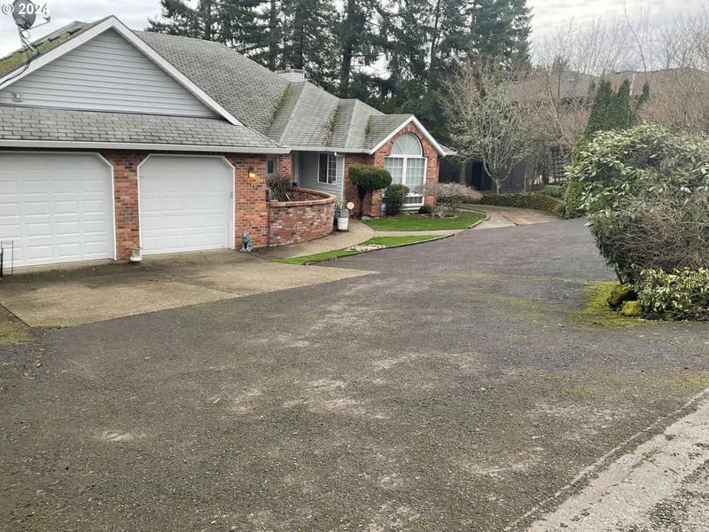 13440 KNAUS RD, Lake Oswego, OR 97034 Single Family Residence For Sale  MLS# 23324527