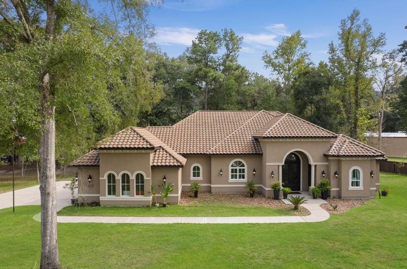 28526 Riverside Crest Ln, Houston, TX 77336 - MLS 21512128 for Sale