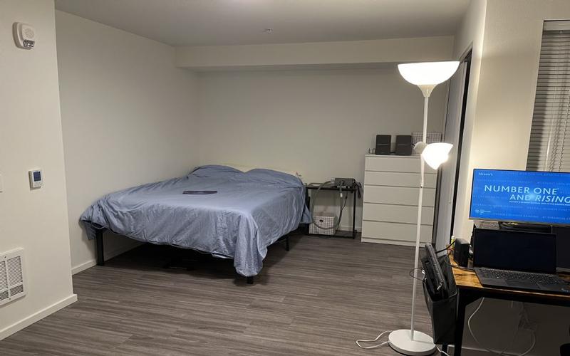 Rental listing in University District, Seattle Area. Contact the landlord or property manager direct about rental.