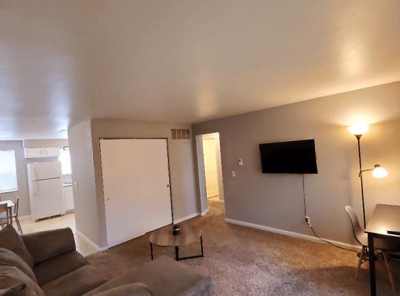 4290 Linden Ave - Dayton, OH 45432 - Home For Rent