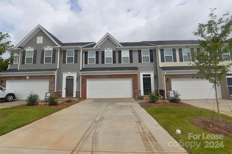 2829 Sand Cove Court, Denver, NC 28037  623401906 for Rent