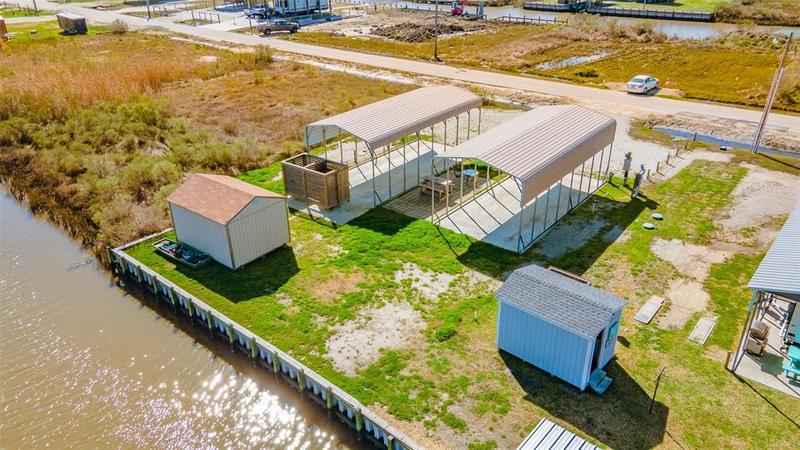 1244 Mabry, Gilchrist, TX 77617 for Sale