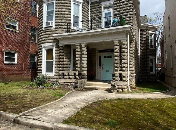 2704 Grove Ave - Richmond, VA 23220 - Home For Rent