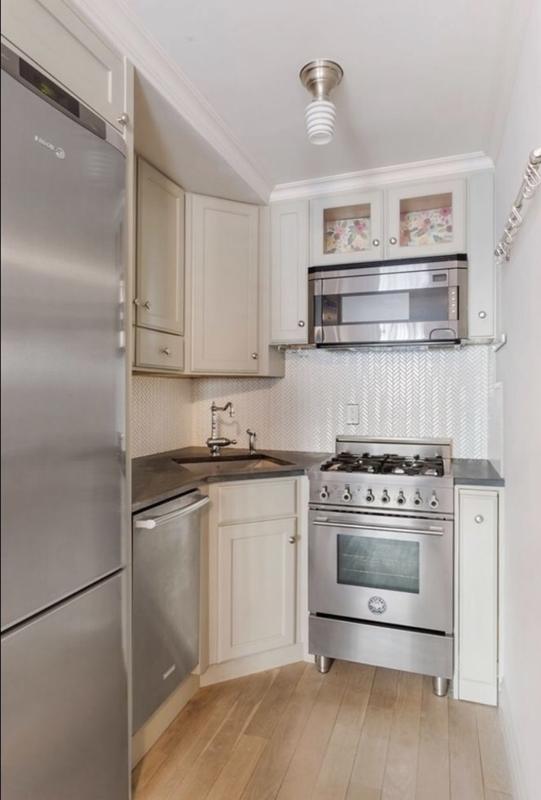 Rental listing in Park Slope, Brooklyn. Contact the landlord or property manager direct about rental.