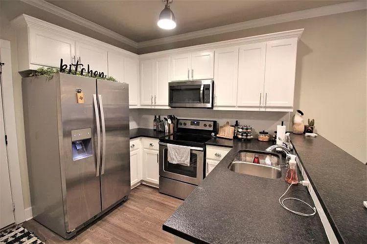 Rental listing in College Station, North Central TX. Contact the landlord or property manager direct about rental.