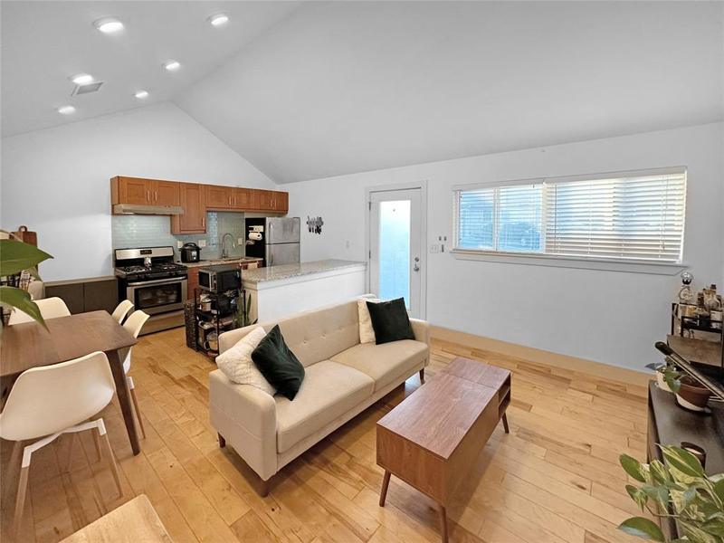 1309 E 52nd St #5, Austin, TX 78723 for Rent