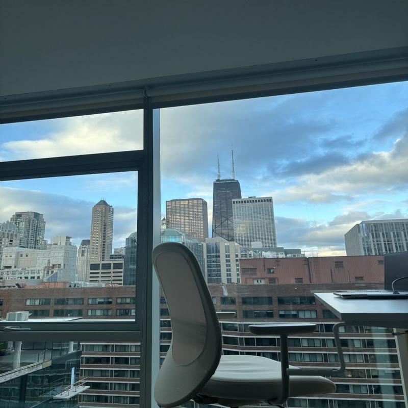 Rental listing in Loop, Downtown. Contact the landlord or property manager direct about rental.