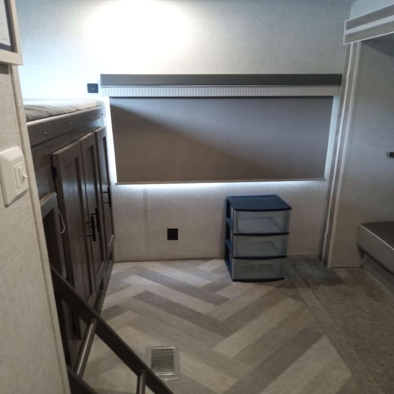 Furnished Fort Lauderdale, Ft Lauderdale Area room for rent in 2 Bedrooms, Apartment for 600 per month. Room ID 4739798