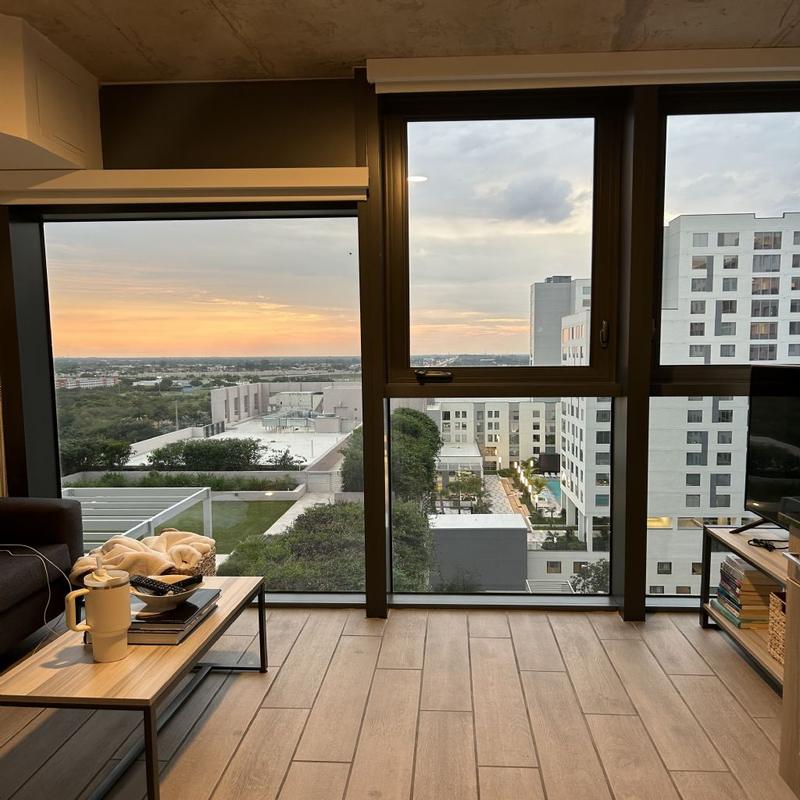 Rental listing in Westchester, Miami Area. Contact the landlord or property manager direct about rental.