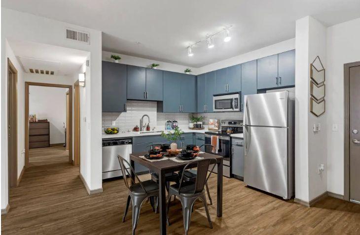 Furnished Tempe Area, Phoenix Area room for rent in 4 Bedrooms, Apartment for 995 per month. Room ID 4738646