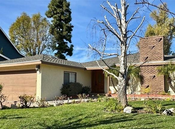 37 Santa Bella Rd - Rolling Hills Estates, CA 90274 - Home For Rent