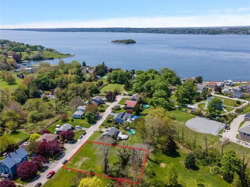 0 Farnsworth Avenue, Tiverton, RI 02878  624078185 for Sale