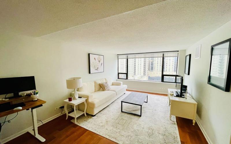 Rental listing in Gold Coast, North Side. Contact the landlord or property manager direct about rental.