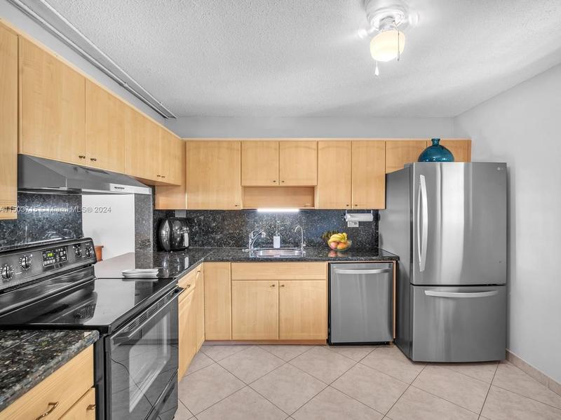 4950 E Sabal Palm Blvd #206, Tamarac, FL 33319 - MLS A11503715 for Sale