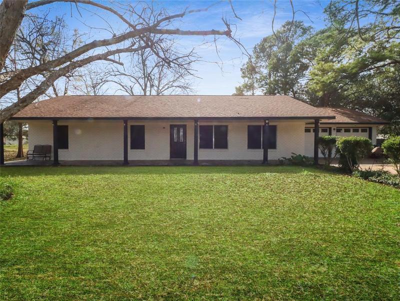 3800 Fig Orchard Rd, Highlands, TX 77562 for Sale