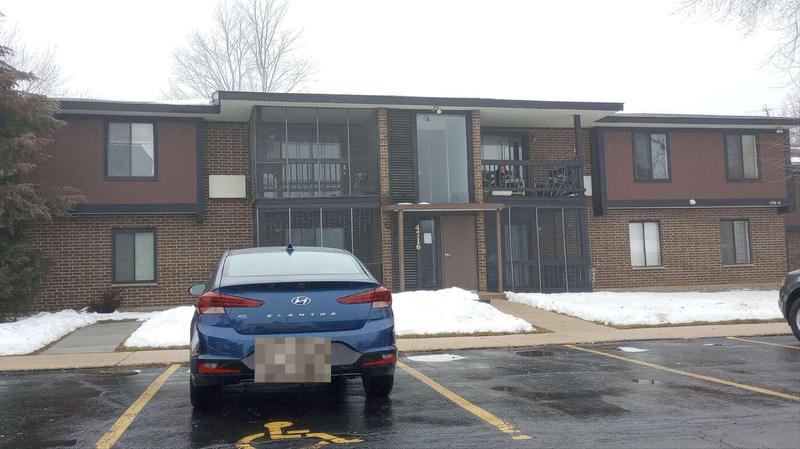 West North Fox Lane Unit 3, Mchenry, IL 60050  623819943 for Sale