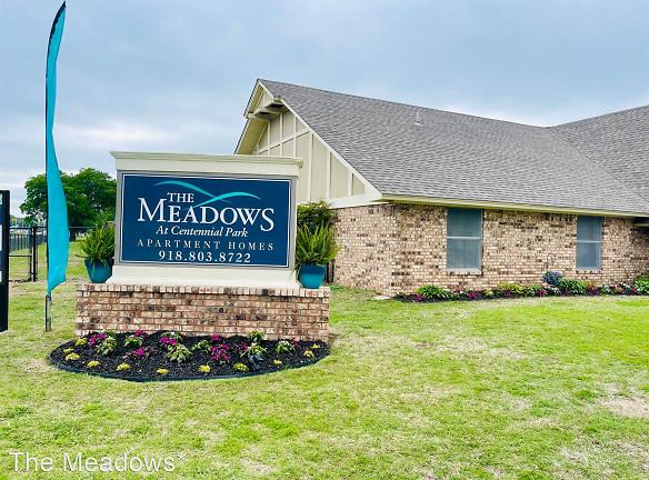 1501 Meadow Trace Dr unit 1 - Pryor, OK 74361 - Home For Rent