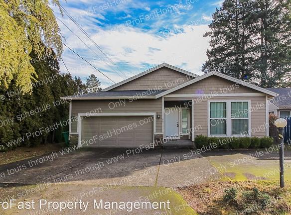 20 SE 154th Ave - Portland, OR 97233 - Home For Rent